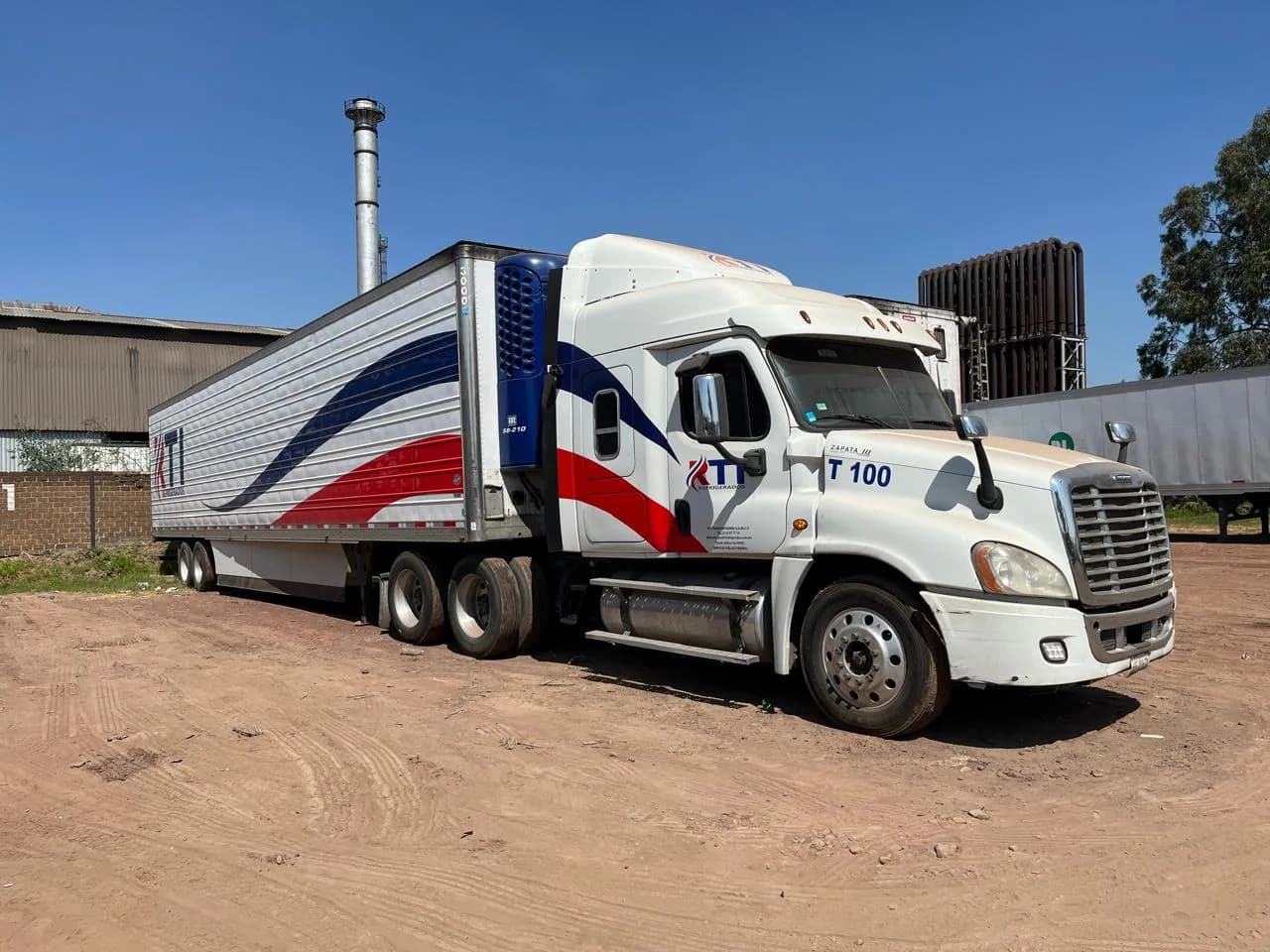 2015 Freightliner Cascadia Tractocamión 5ta rueda publicado en Expocamión