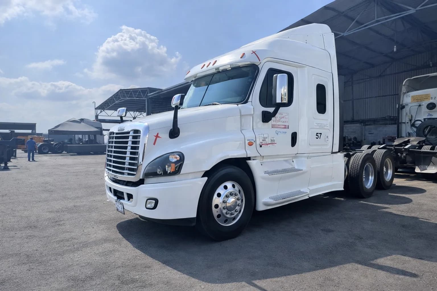 2019 Freightliner Tractocamión 5ta rueda publicado en Expocamión