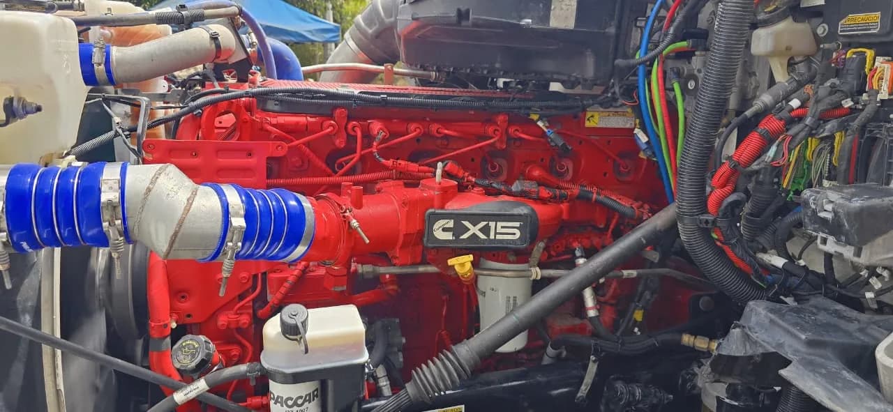 2023 Kenworth T880 Tractocamión 5ta rueda publicado en Expocamión — foto 13 de 15