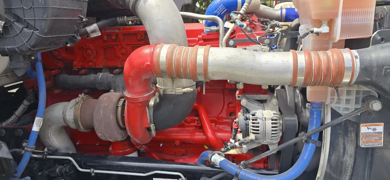 2023 Kenworth T880 Tractocamión 5ta rueda publicado en Expocamión — foto 14 de 15