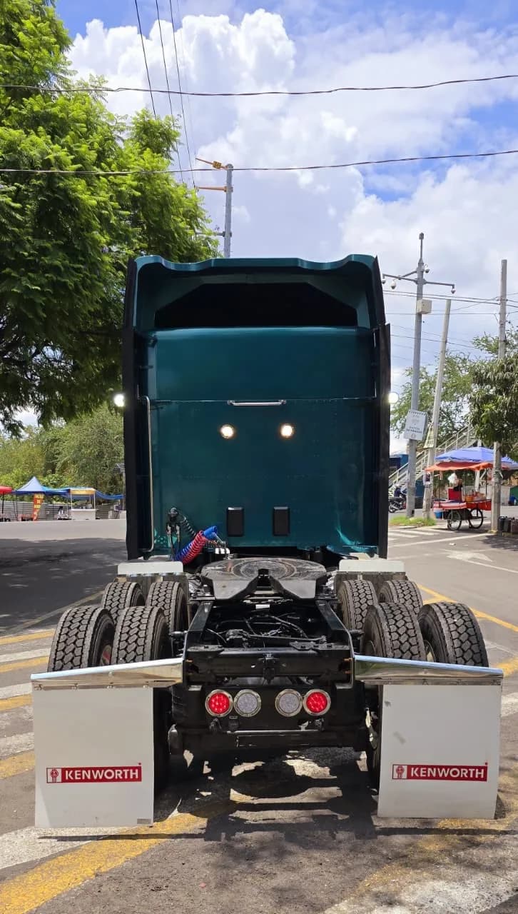 2022 Kenworth T680 Tractocamión 5ta rueda publicado en Expocamión — foto 6 de 15