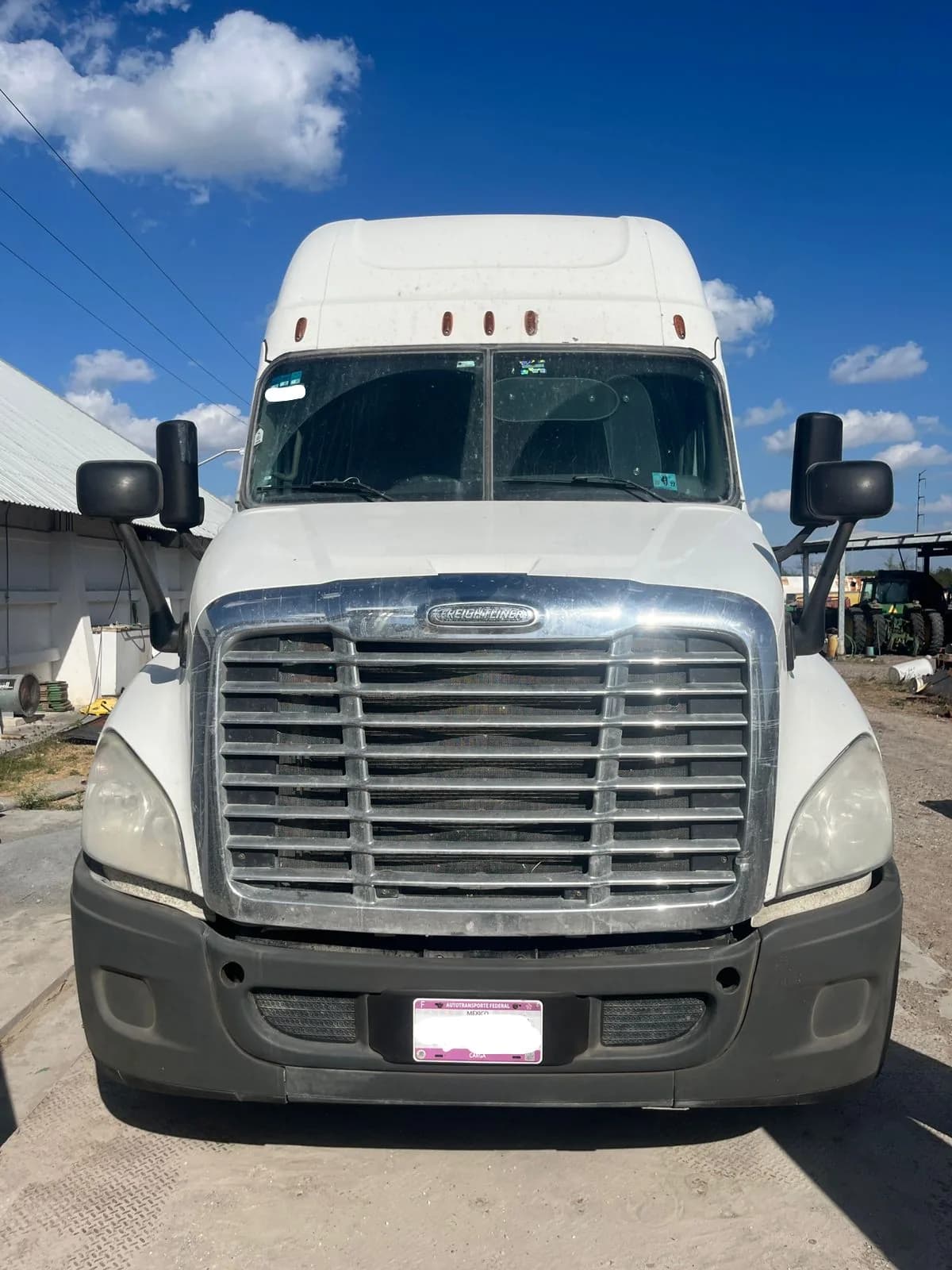 2016 Freightliner Cascadia Tractocamión 5ta rueda publicado en Expocamión — foto 2 de 7