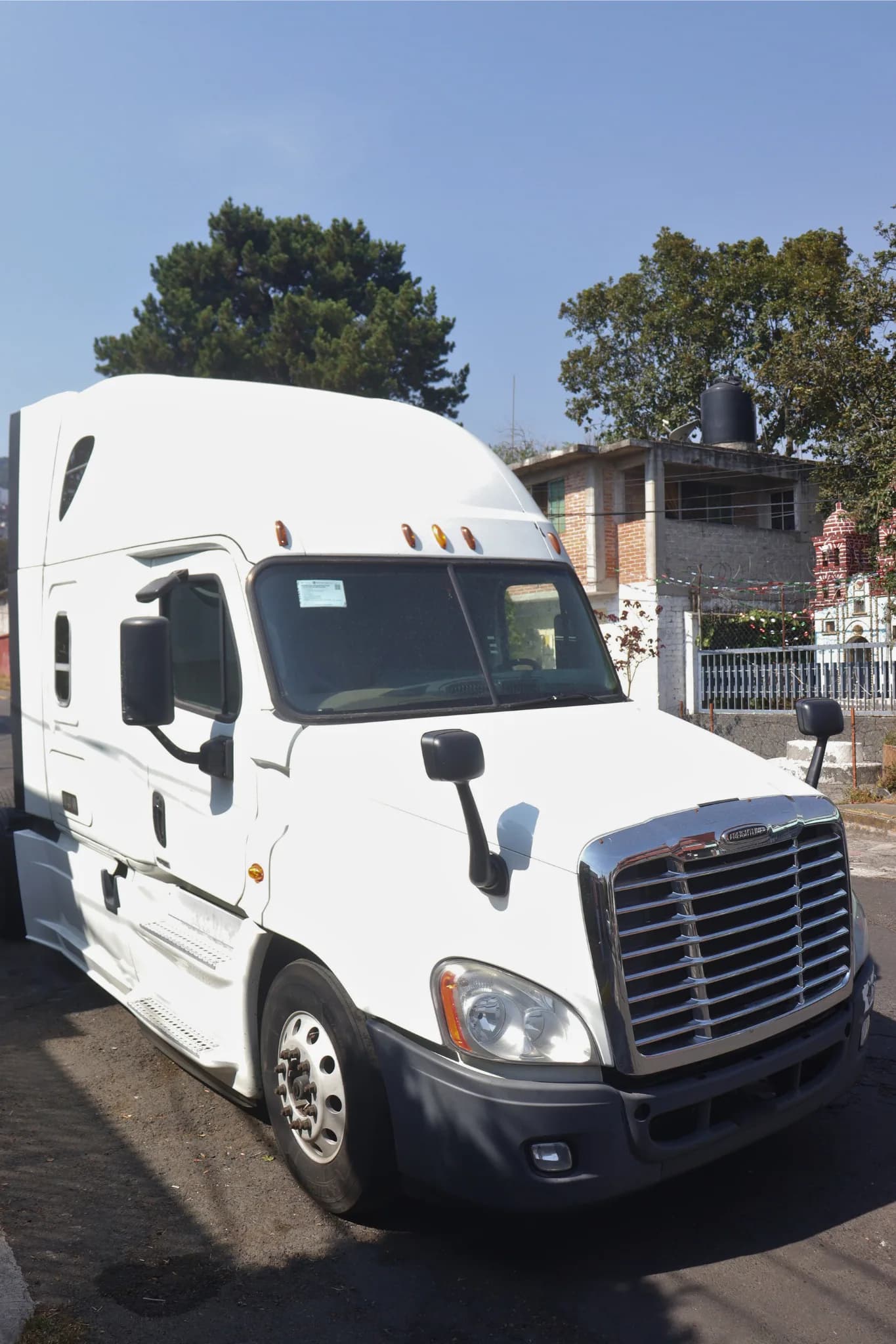 2015 Freightliner Cascadia Tractocamión 5ta rueda publicado en Expocamión — foto 11 de 11