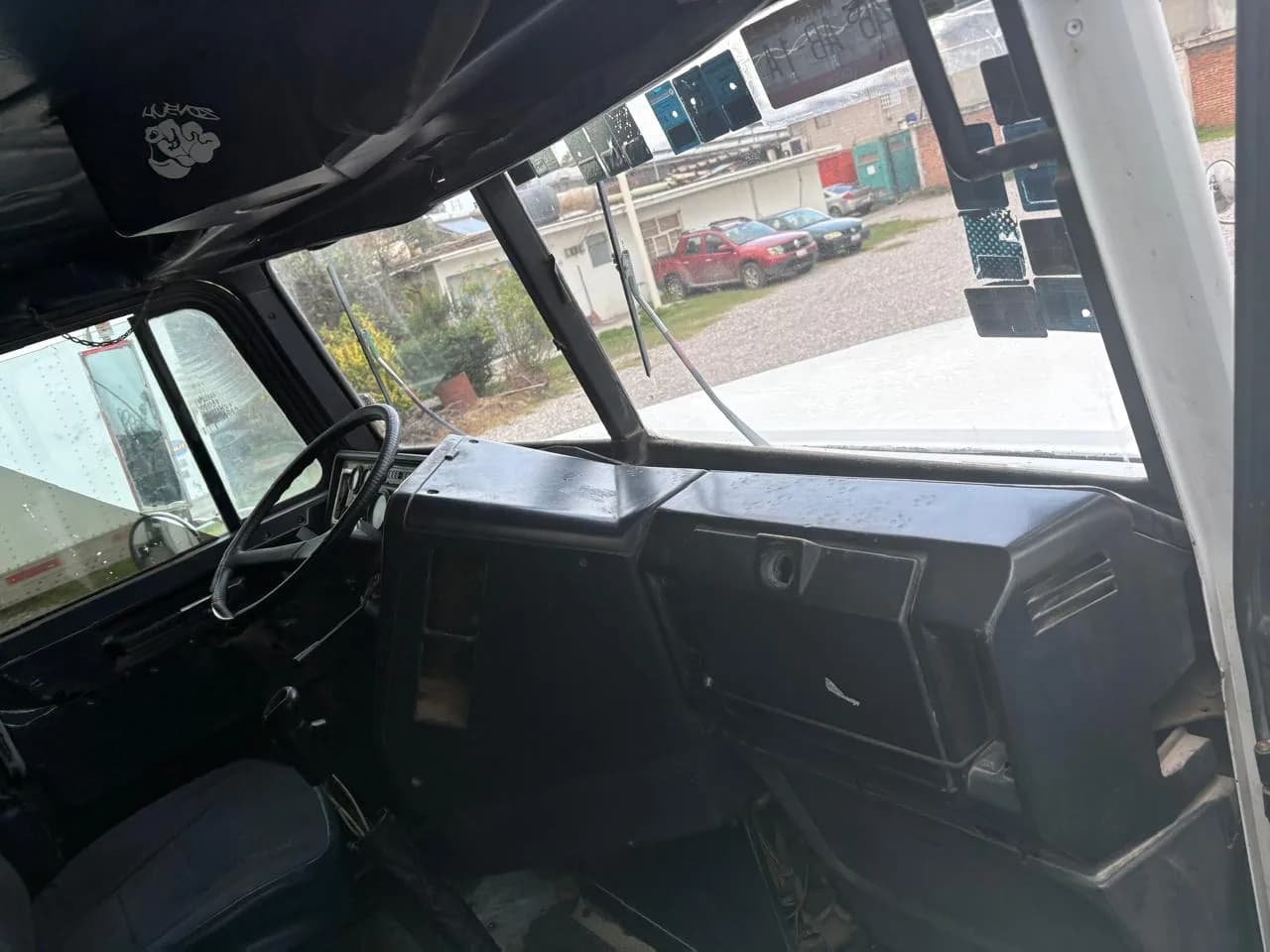 1995 Freightliner Tractocamión 5ta rueda publicado en Expocamión — foto 9 de 12
