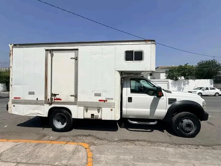 2009 Chevrolet Express Cargo Tractocamión 5ta rueda publicado en Expocamión — foto 2 de 10