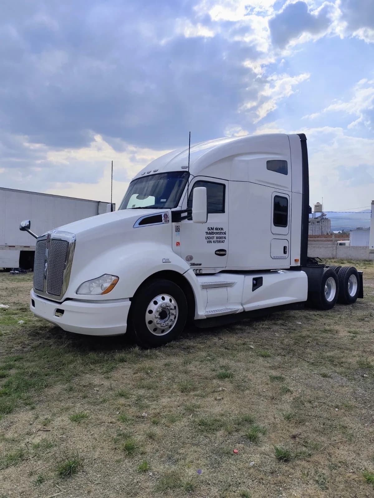 2017 Kenworth T680 Tractocamión 5ta rueda publicado en Expocamión — foto 3 de 15