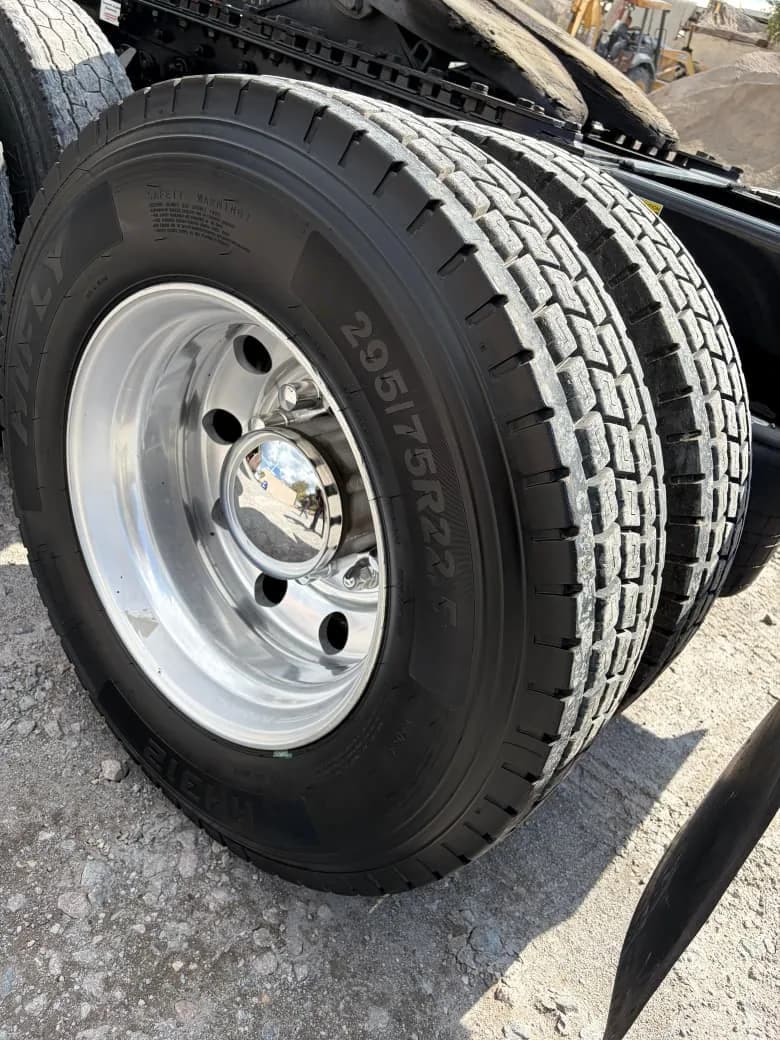 2017 Kenworth T680 Tractocamión 5ta rueda publicado en Expocamión — foto 9 de 15