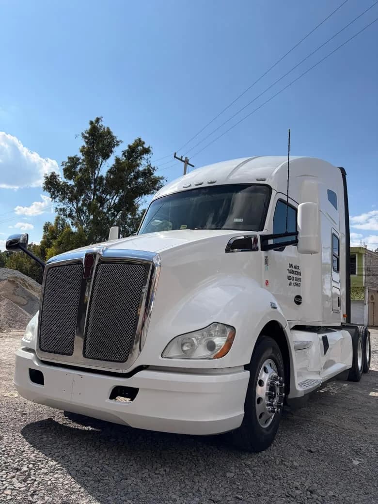 2017 Kenworth T680 Tractocamión 5ta rueda publicado en Expocamión — foto 15 de 15