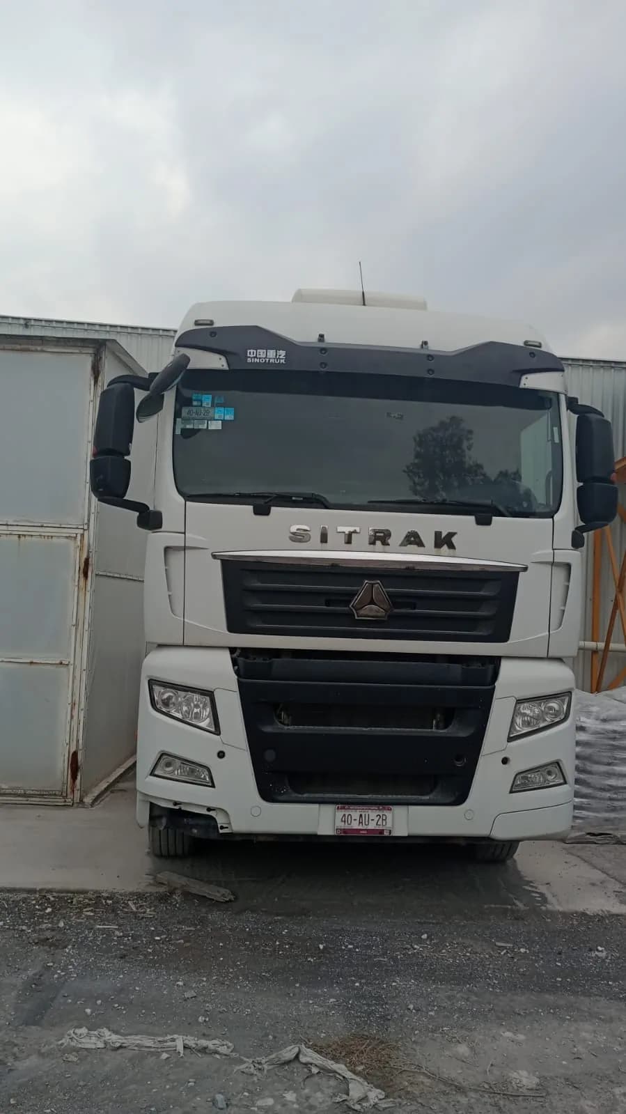 2022 Sitrak Tractocamión 5ta rueda publicado en Expocamión — foto 7 de 8