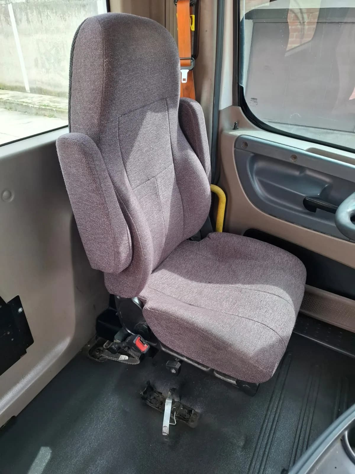 2018 Freightliner Cascadia Rabón (2 ejes) publicado en Expocamión — foto 10 de 13