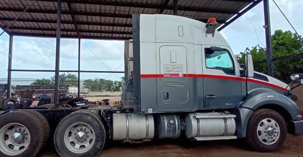 2021 Kenworth T880 Tractocamión 5ta rueda publicado en Expocamión — foto 4 de 6