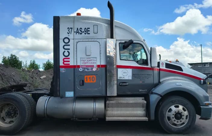 2020 Kenworth T880 Tractocamión 5ta rueda publicado en Expocamión — foto 5 de 6