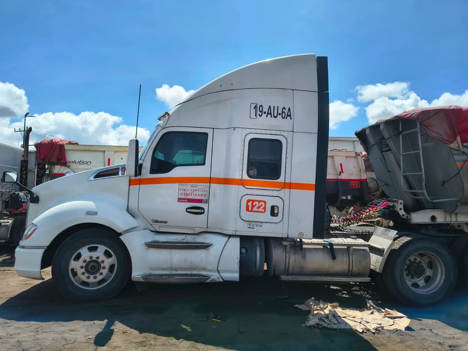 2019 Kenworth T680 Tractocamión 5ta rueda publicado en Expocamión — foto 5 de 6