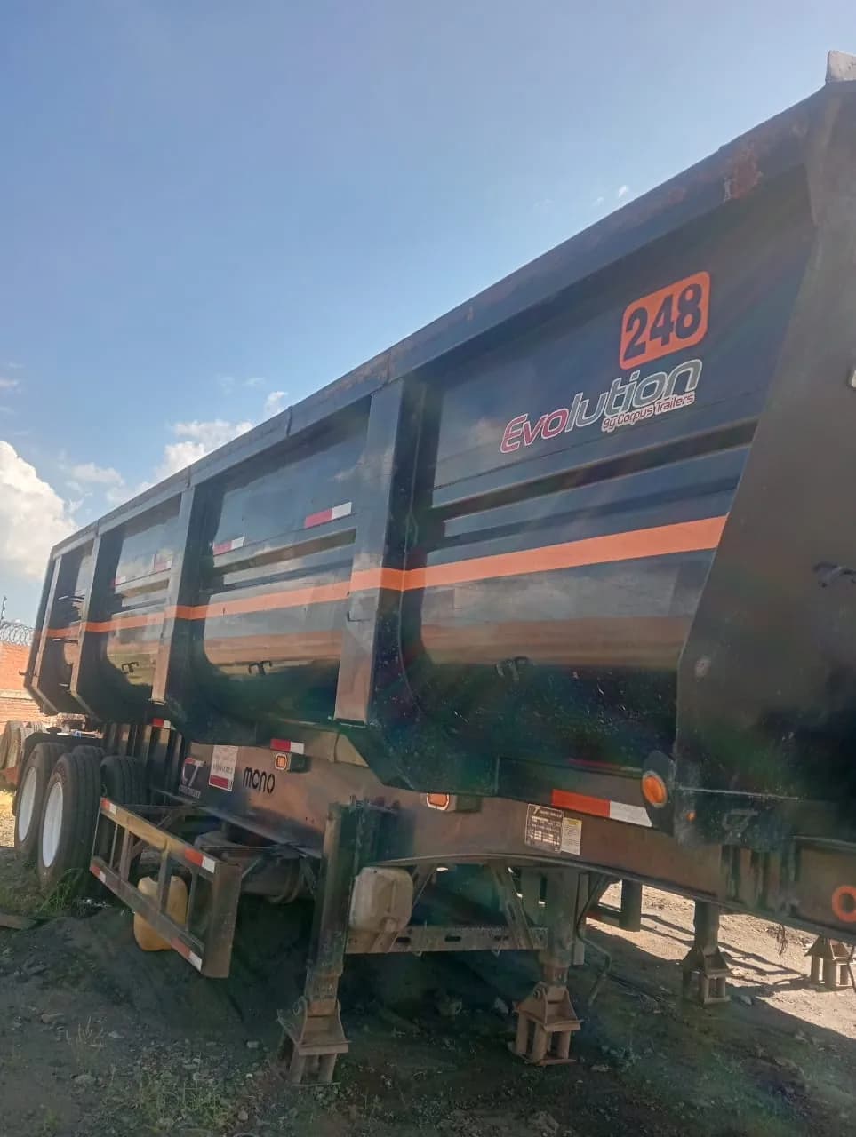 2022 Remolque publicado en Expocamión — foto 4 de 4