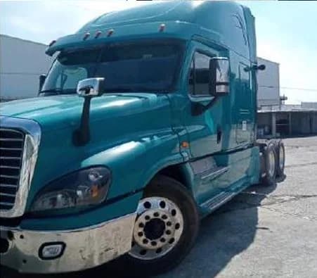 2015 Freightliner Cascadia 125 Tractocamión 5ta rueda publicado en Expocamión — foto 5 de 5