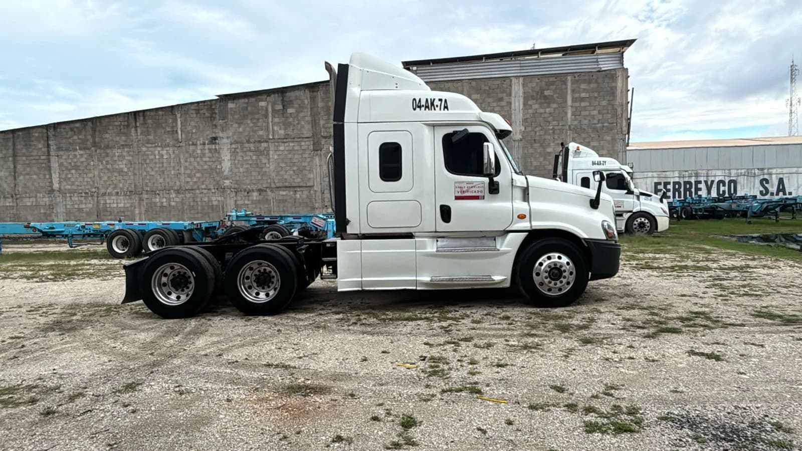2019 Freightliner Cascadia 125 Tractocamión 5ta rueda publicado en Expocamión — foto 1 de 6